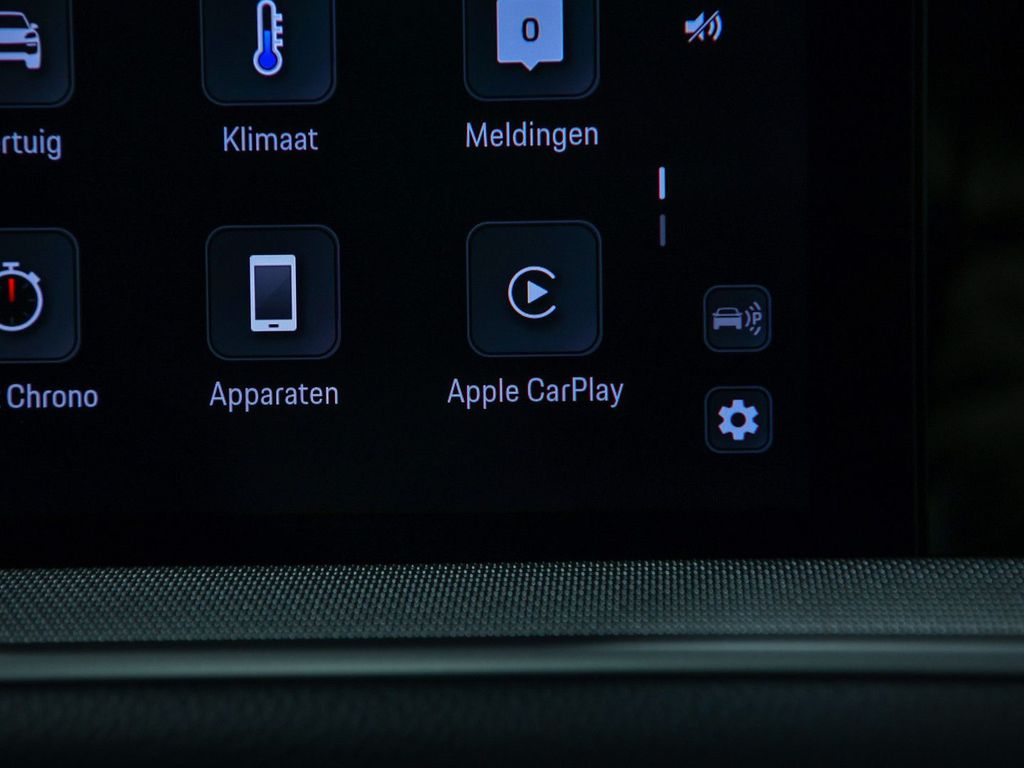 Porsche Cayenne 2025