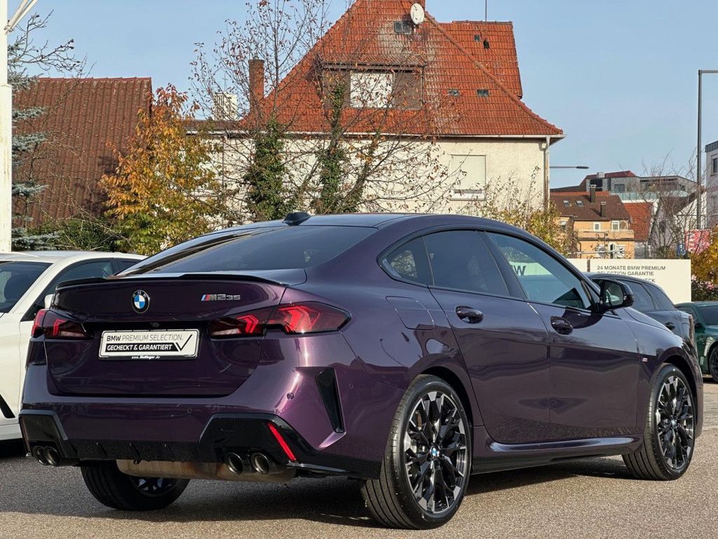 BMW M235 2024
