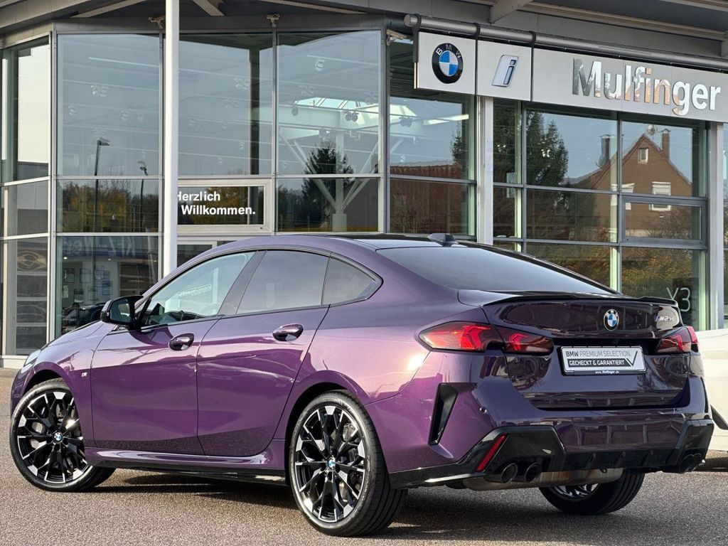 BMW M235 2024