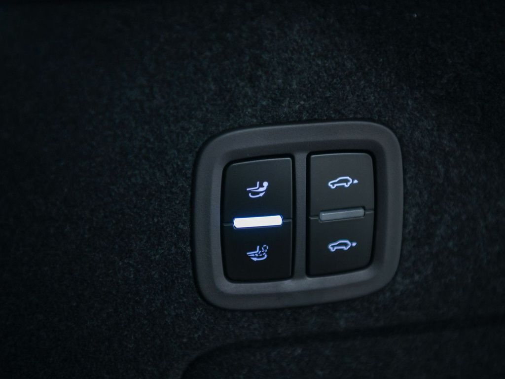 Porsche Cayenne 2025