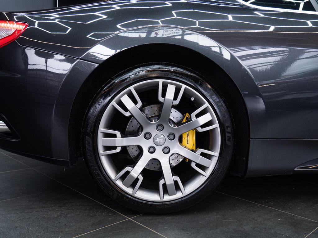 Maserati Granturismo 2012