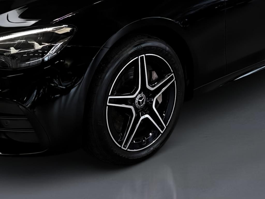Mercedes-Benz E 300 2022
