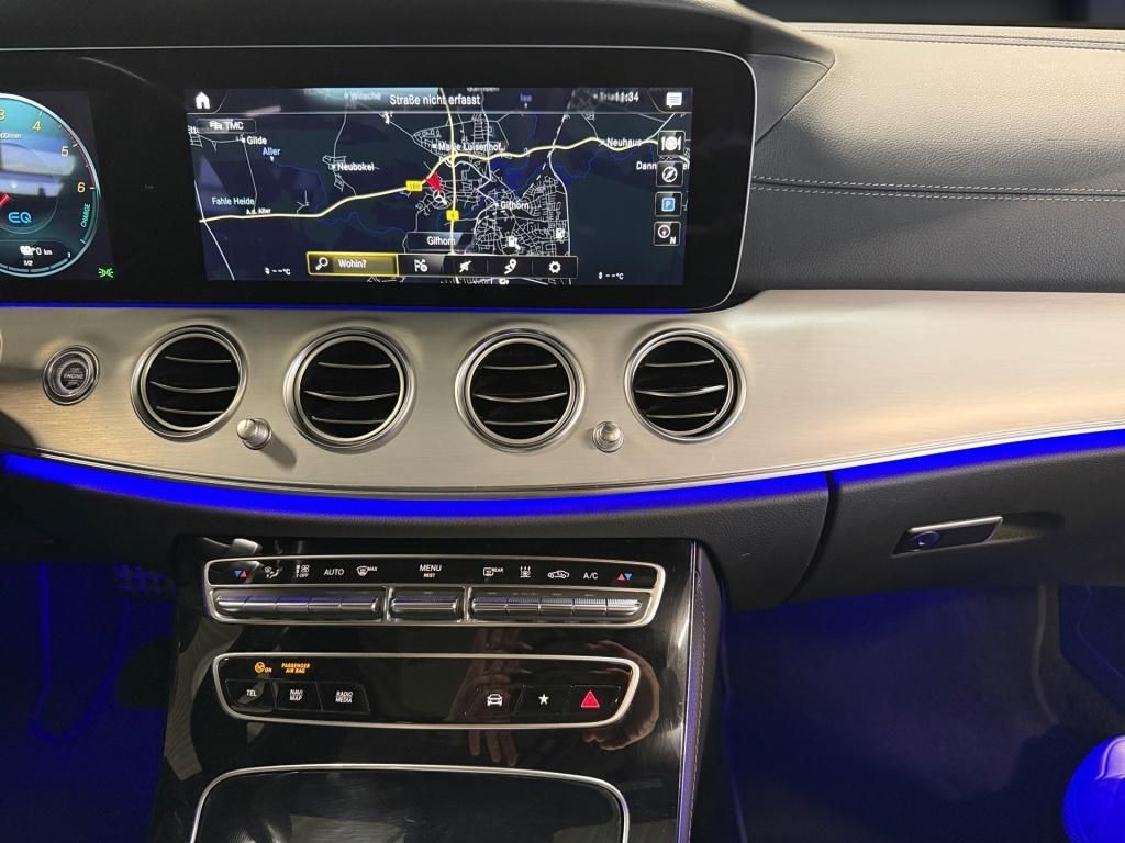 Mercedes-Benz E 300 2022