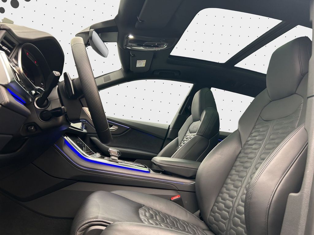 Audi RSQ8 2024