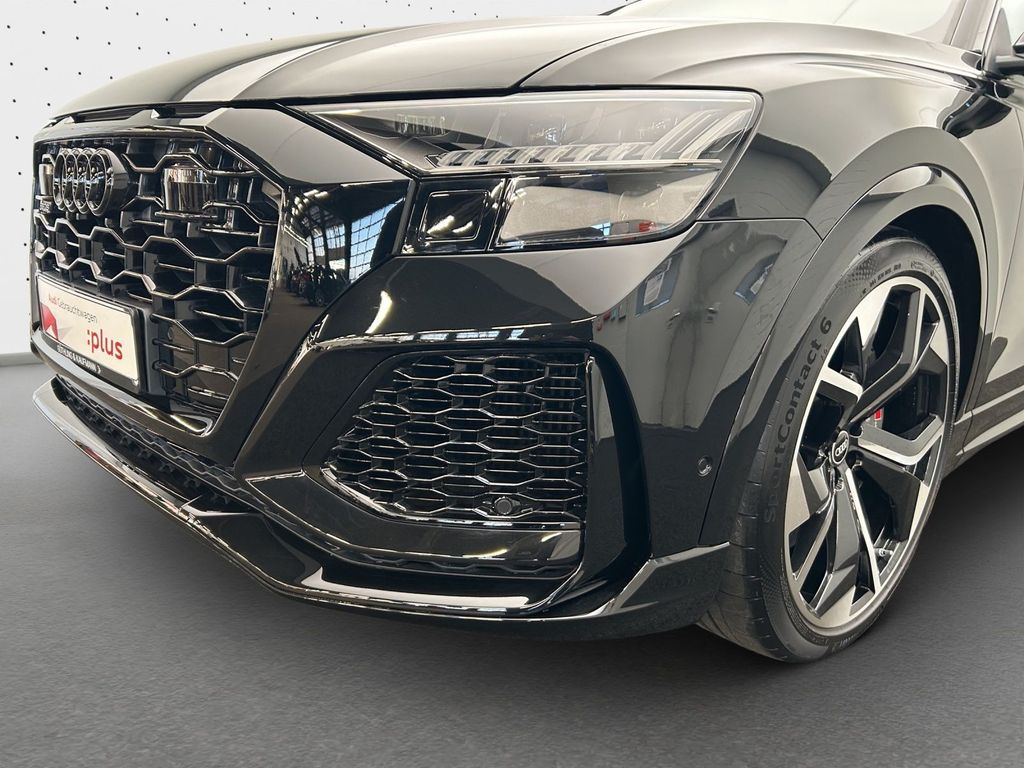 Audi RSQ8 2024
