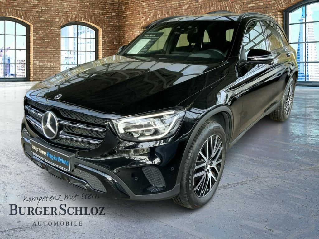 Mercedes-Benz GLC 300 2021
