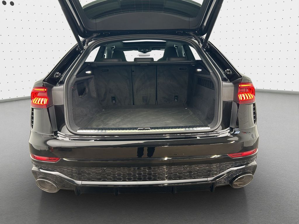 Audi RSQ8 2024