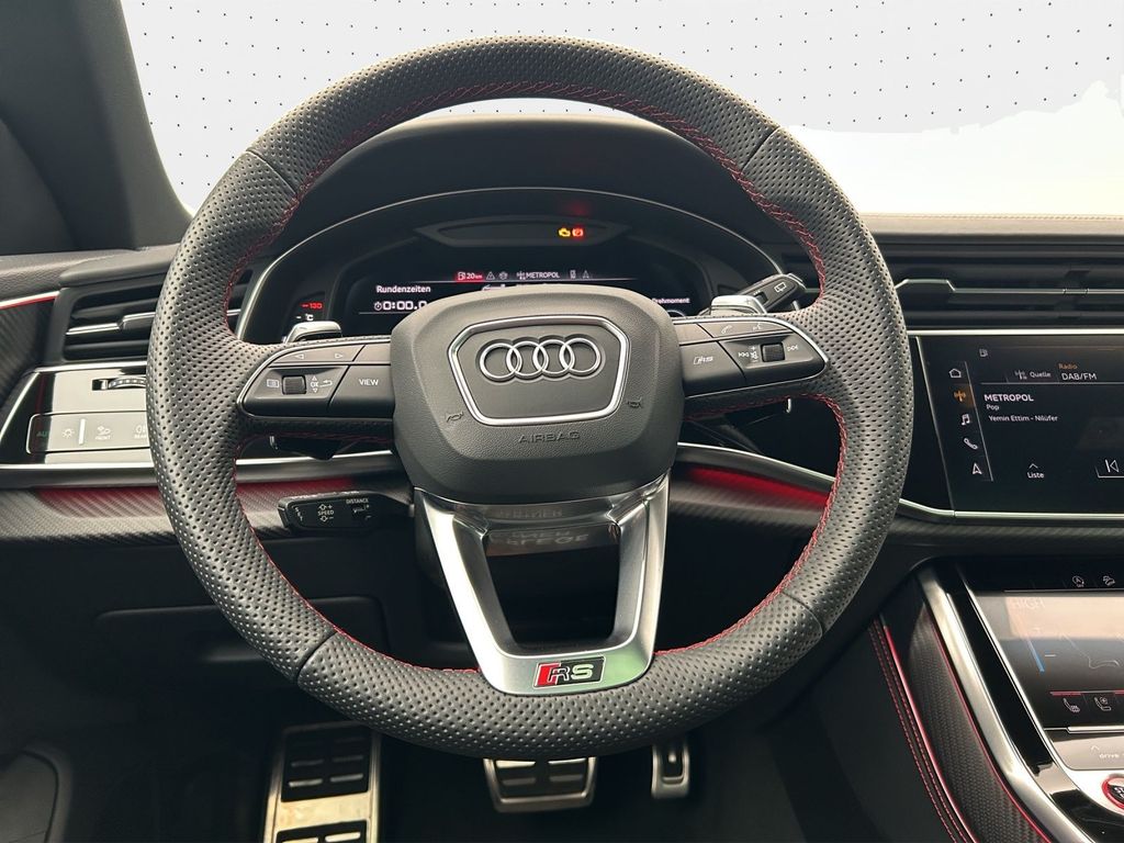 Audi RSQ8 2024