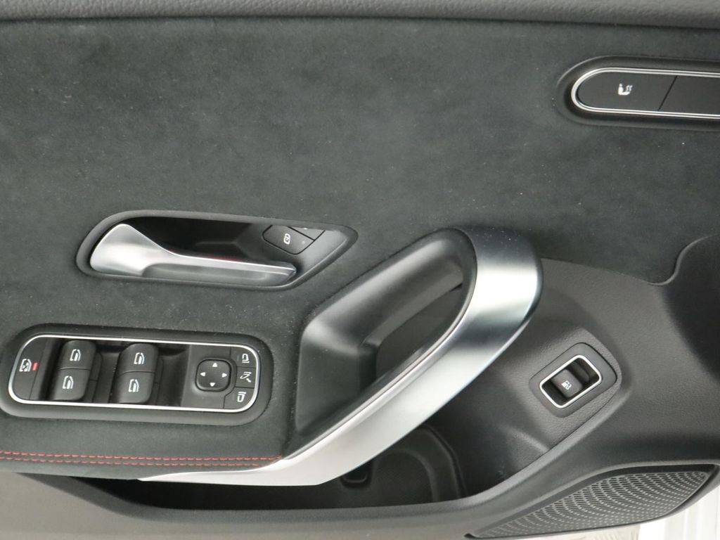 Mercedes-Benz CLA 250 2022