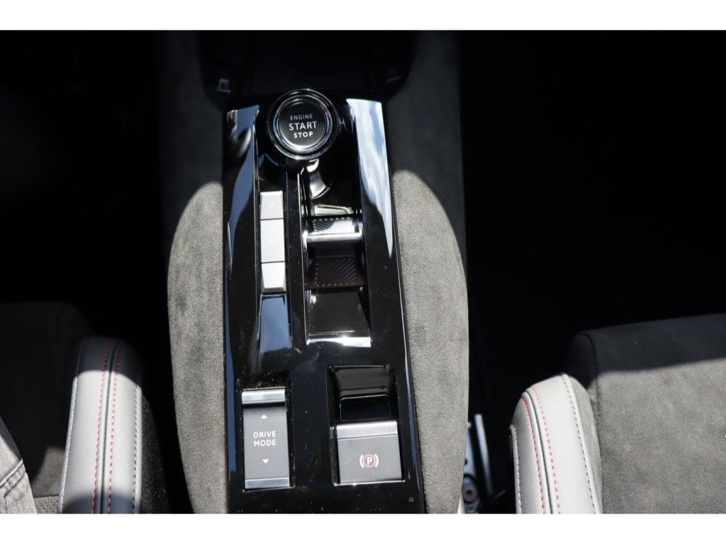 Alfa Romeo Junior 2025