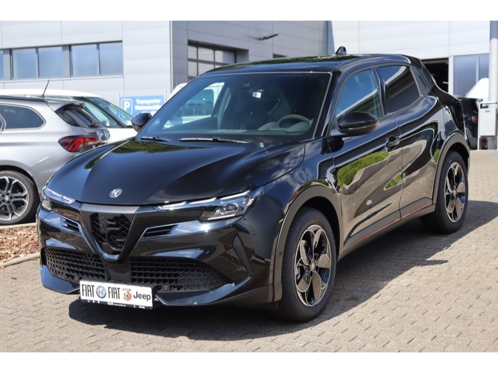 Alfa Romeo Junior 2025