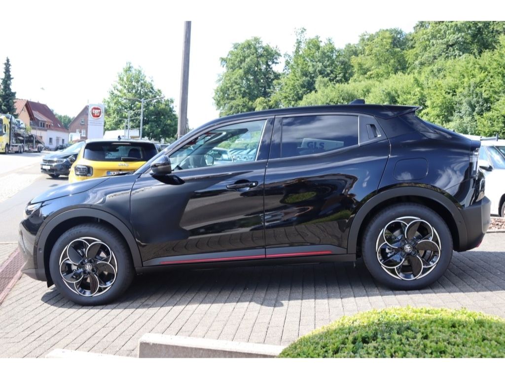 Alfa Romeo Junior 2025