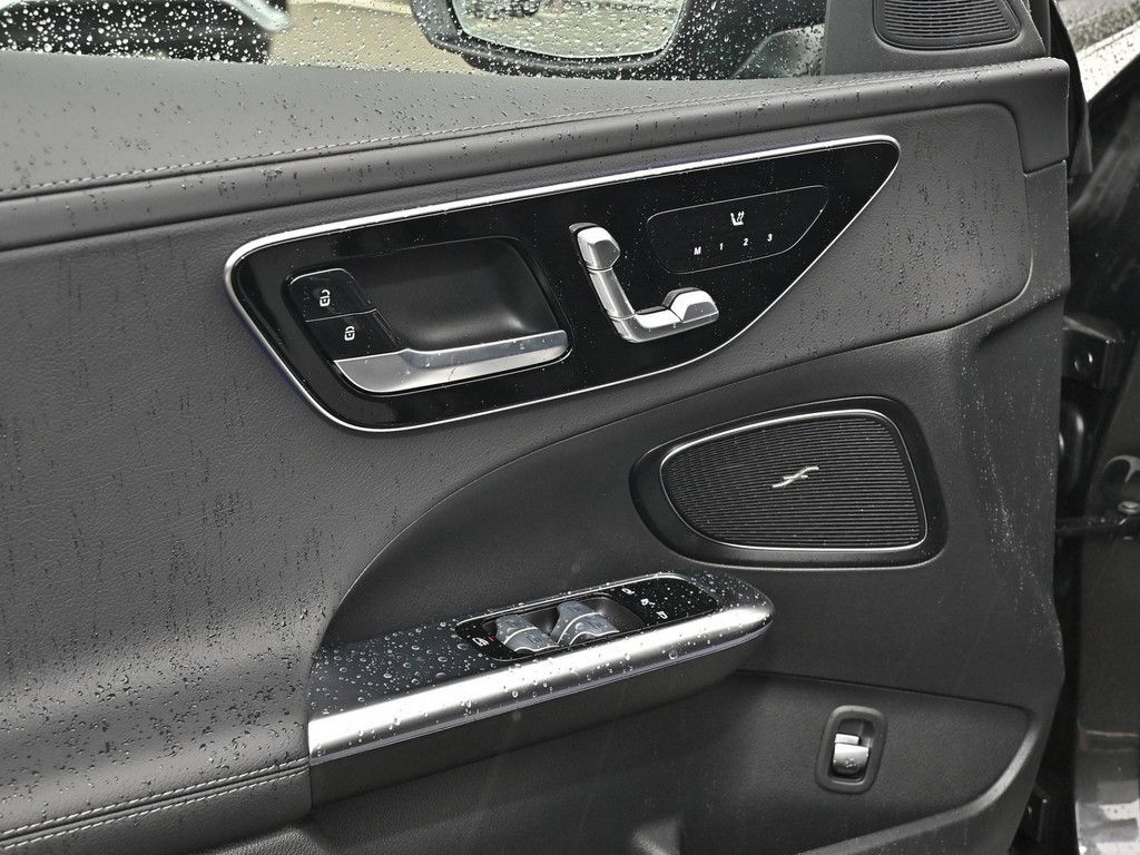 Mercedes-Benz C 220 2025