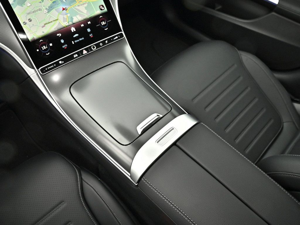 Mercedes-Benz C 220 2025