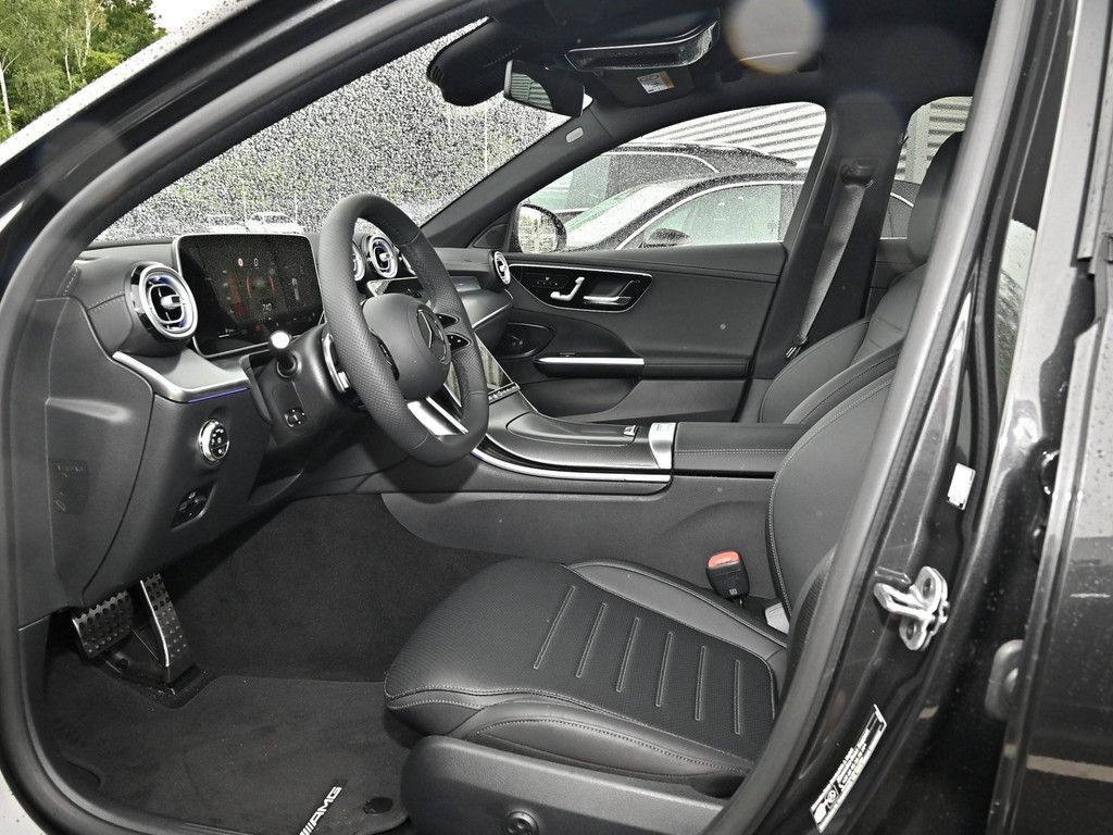 Mercedes-Benz C 220 2025