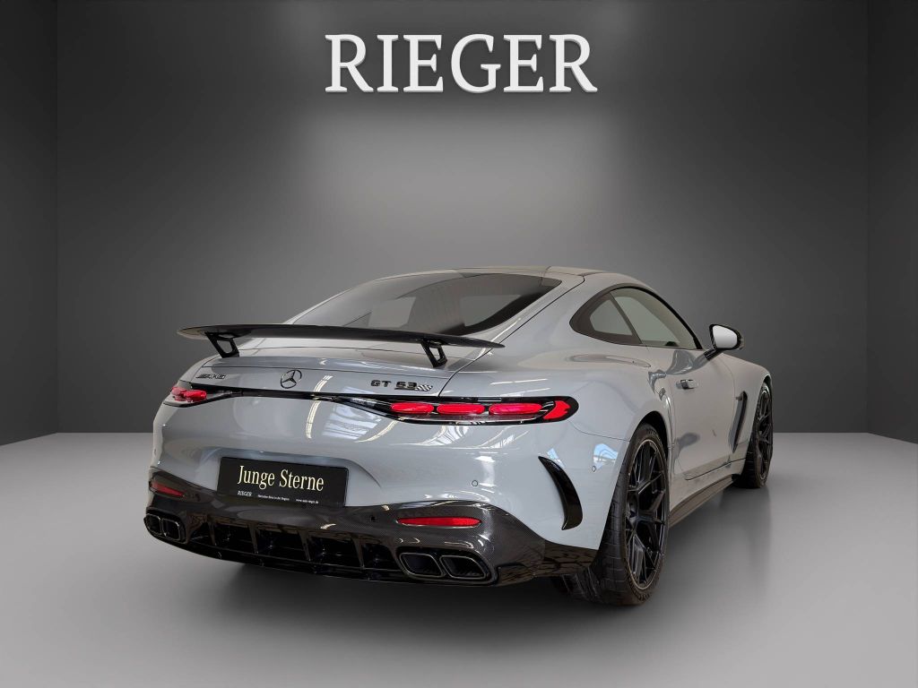 Mercedes-Benz AMG GT 2025