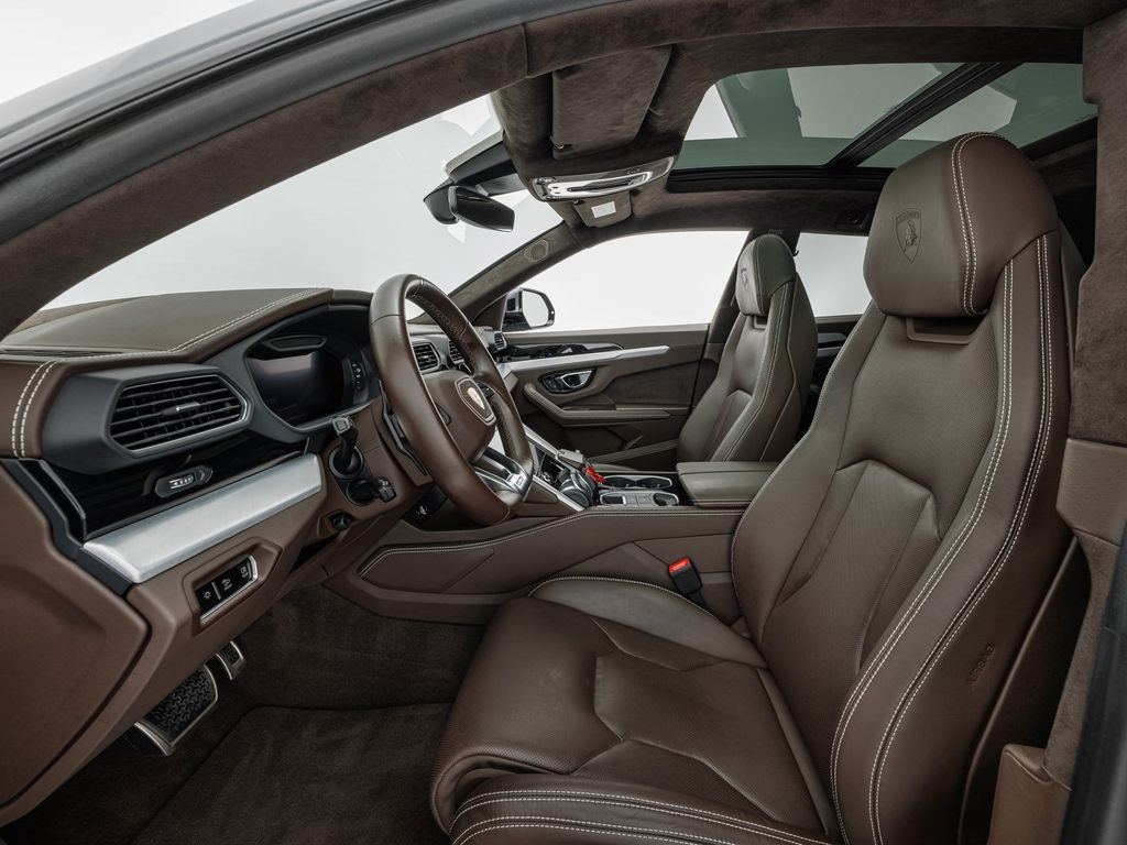 Lamborghini Urus 2020