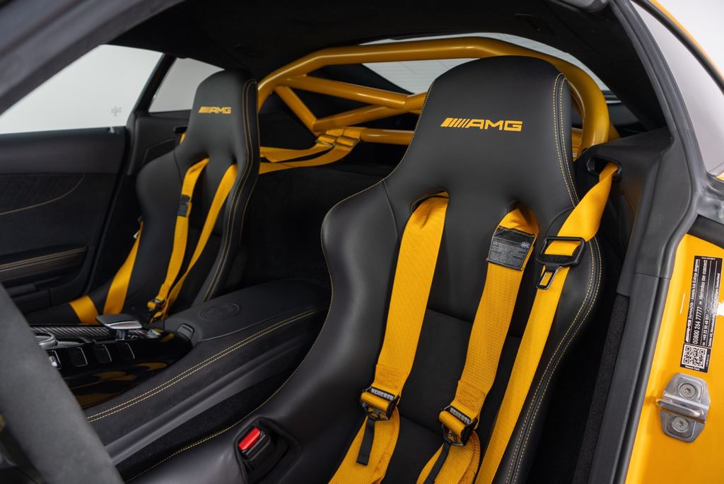 Mercedes-Benz AMG GT R 2020