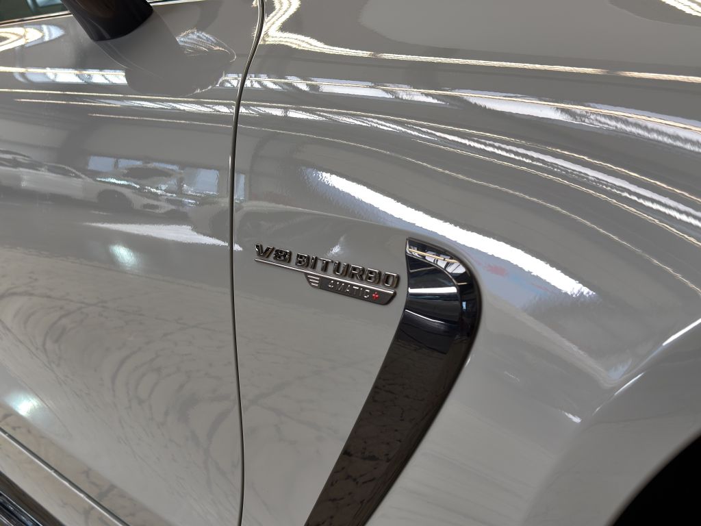 Mercedes-Benz AMG GT 2025