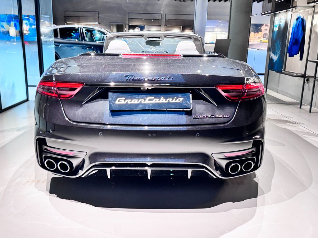 Maserati GranCabrio