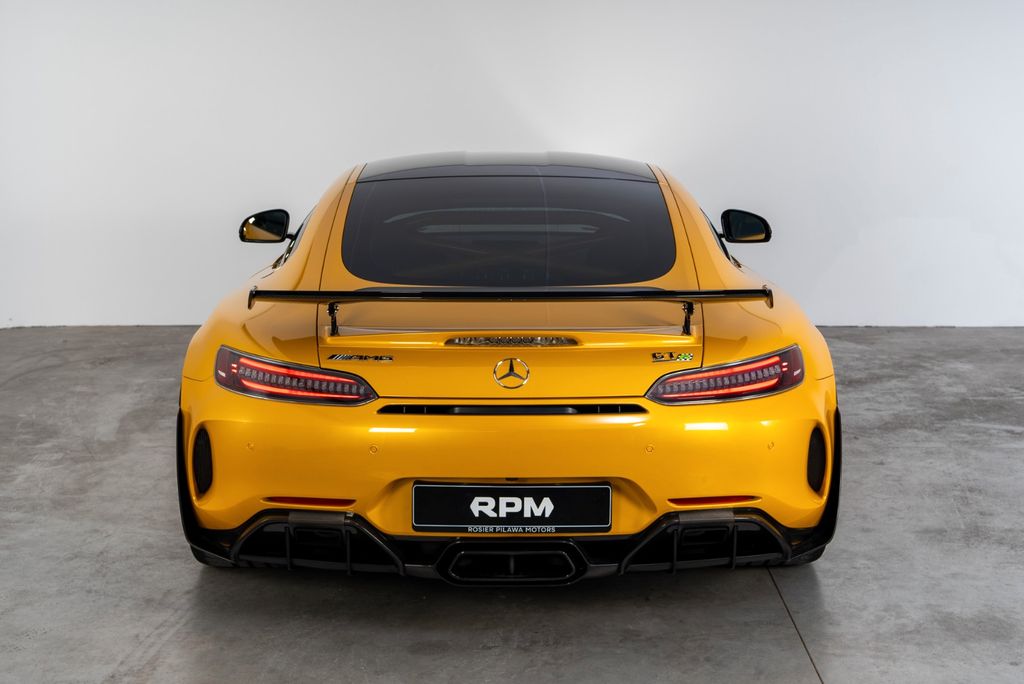 Mercedes-Benz AMG GT R 2020
