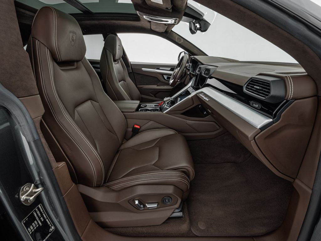 Lamborghini Urus 2020