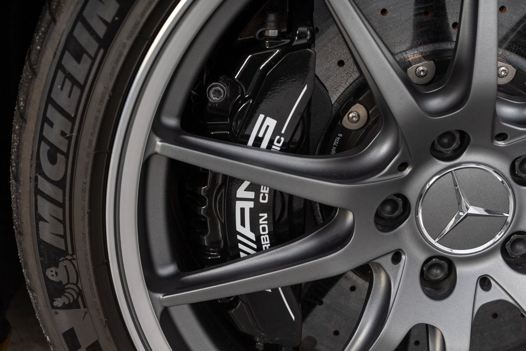 Mercedes-Benz AMG GT R 2020