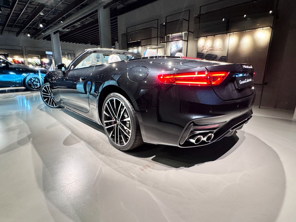 Maserati GranCabrio