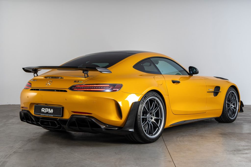 Mercedes-Benz AMG GT R 2020