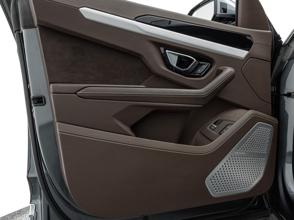 Lamborghini Urus 2020