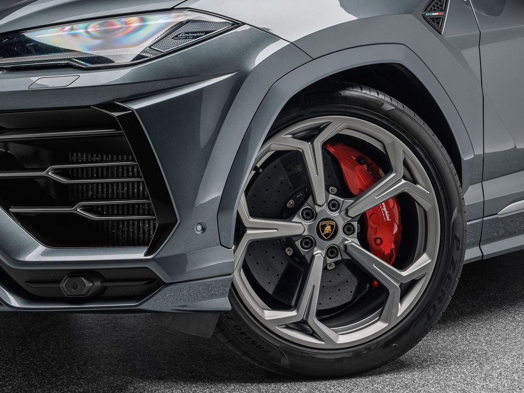 Lamborghini Urus 2020