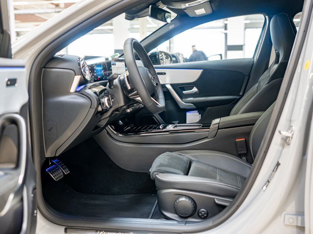 Mercedes-Benz A 250 2025