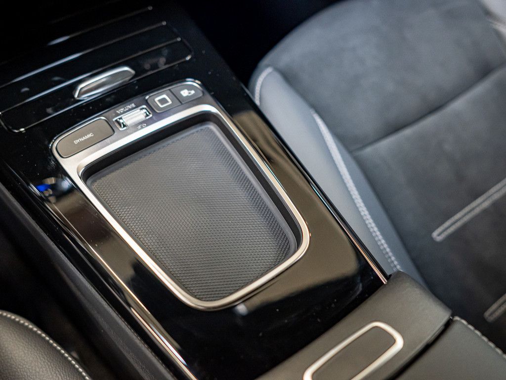 Mercedes-Benz A 250 2025