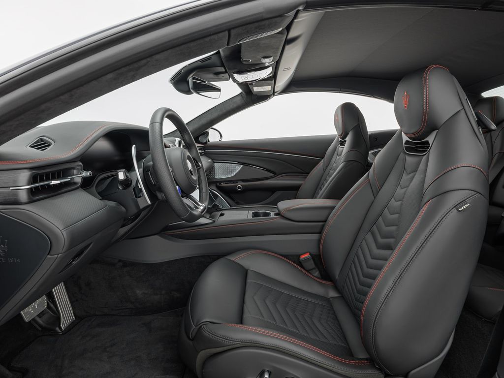 Maserati GranCabrio 2025
