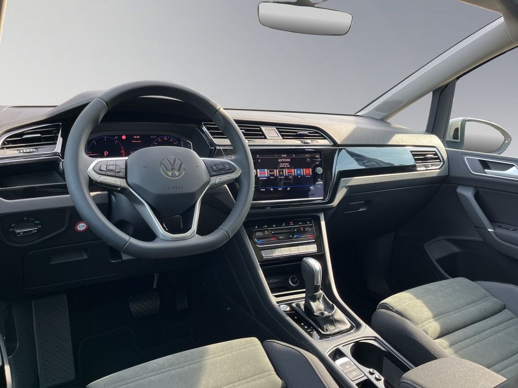 Volkswagen Touran 2025