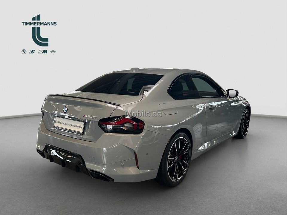 BMW M240i 2025