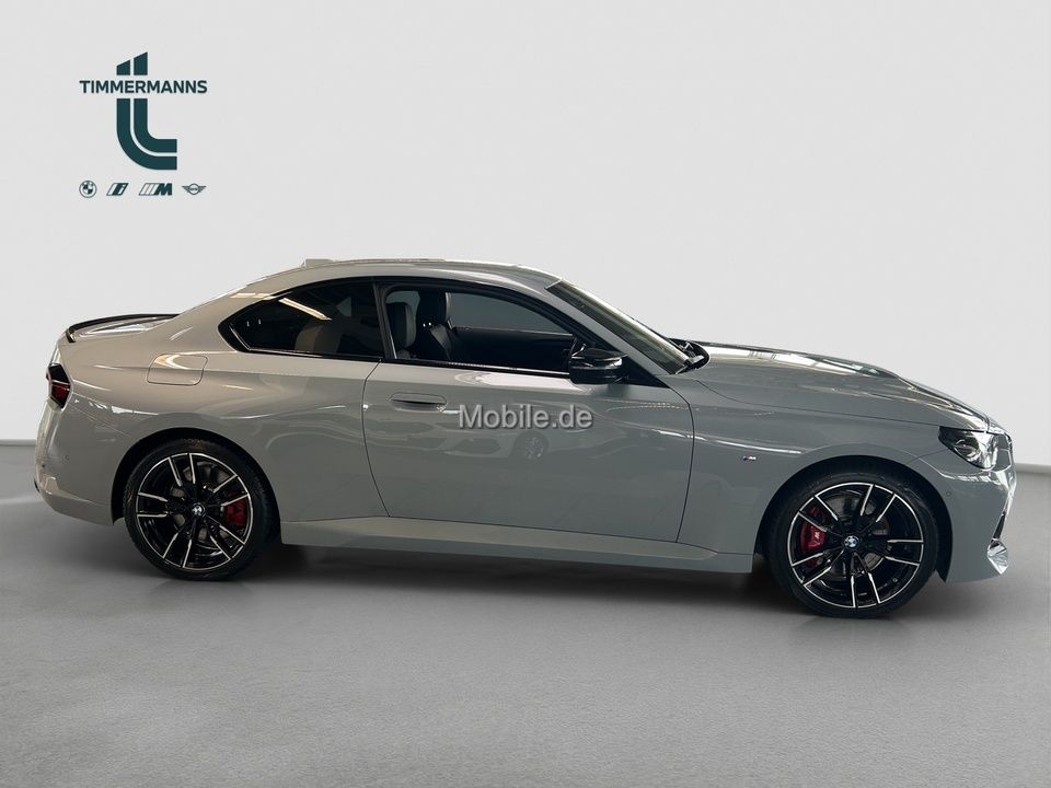 BMW M240i 2025