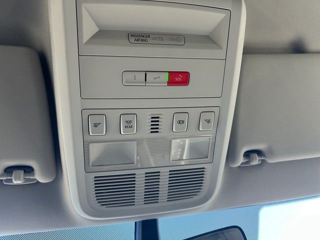 Volkswagen T6 Caravelle 2024