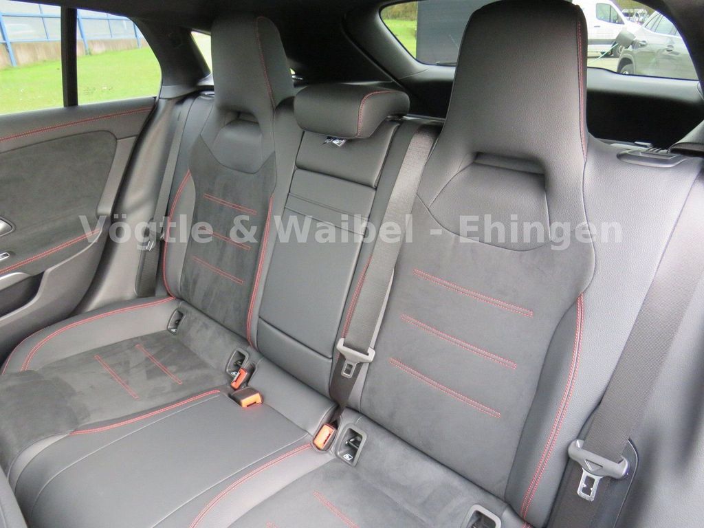 Mercedes-Benz CLA 250 2024