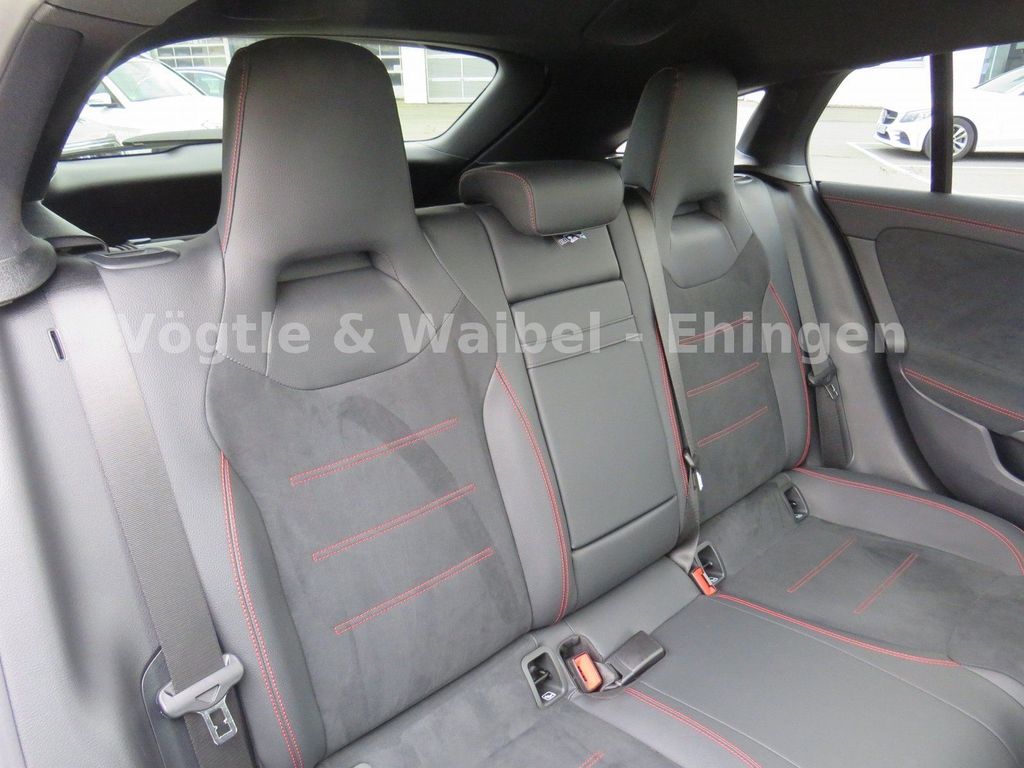 Mercedes-Benz CLA 250 2024