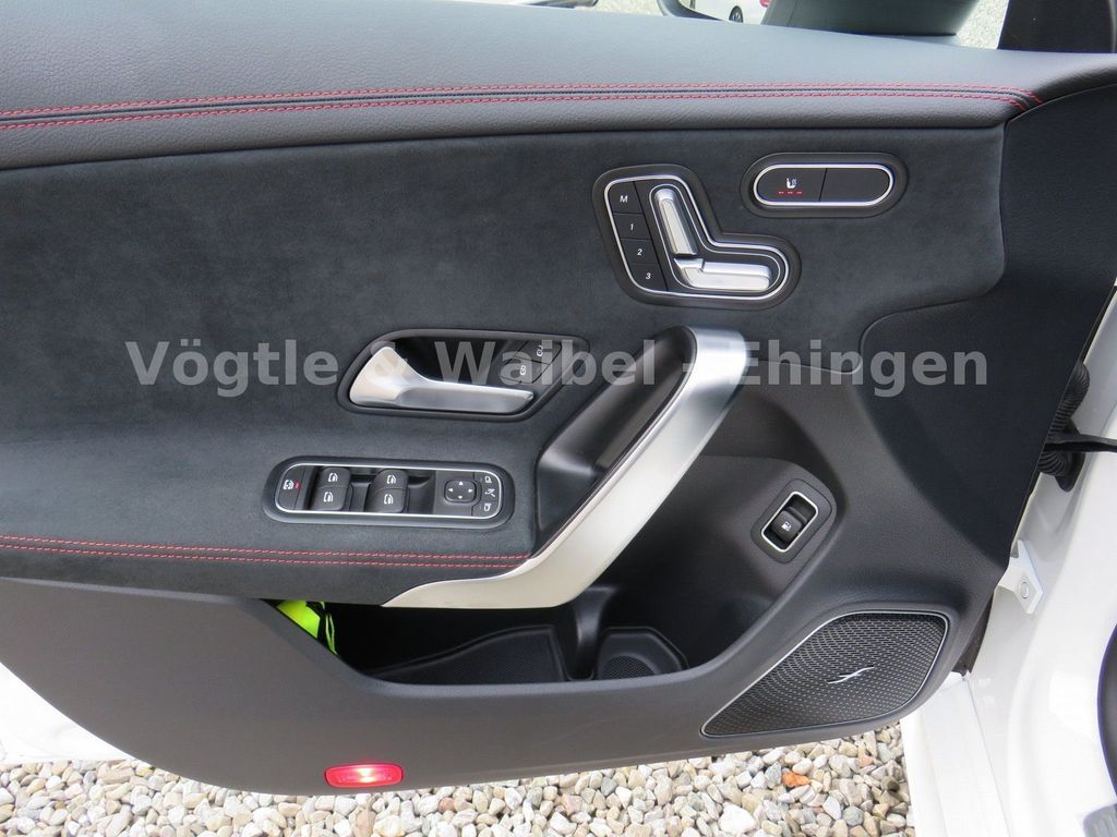 Mercedes-Benz CLA 250 2024