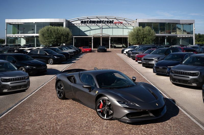 Ferrari LaFerrari 2022