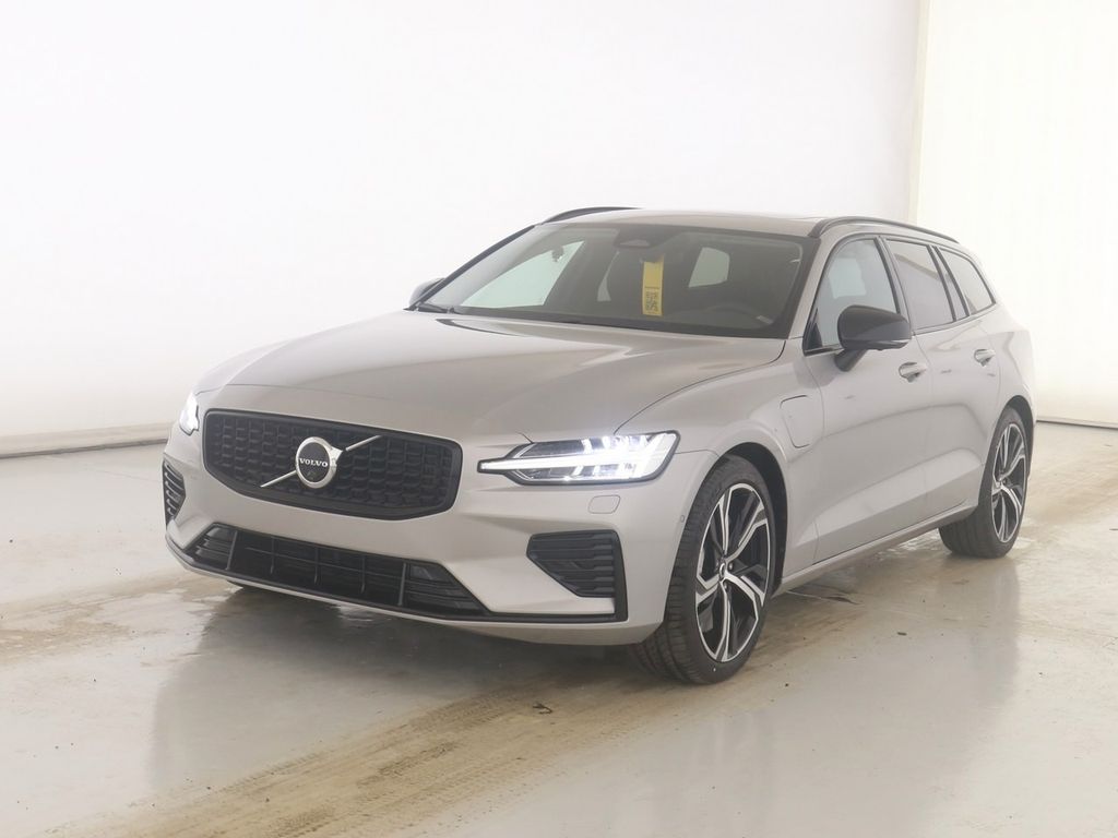 Volvo V60 2025