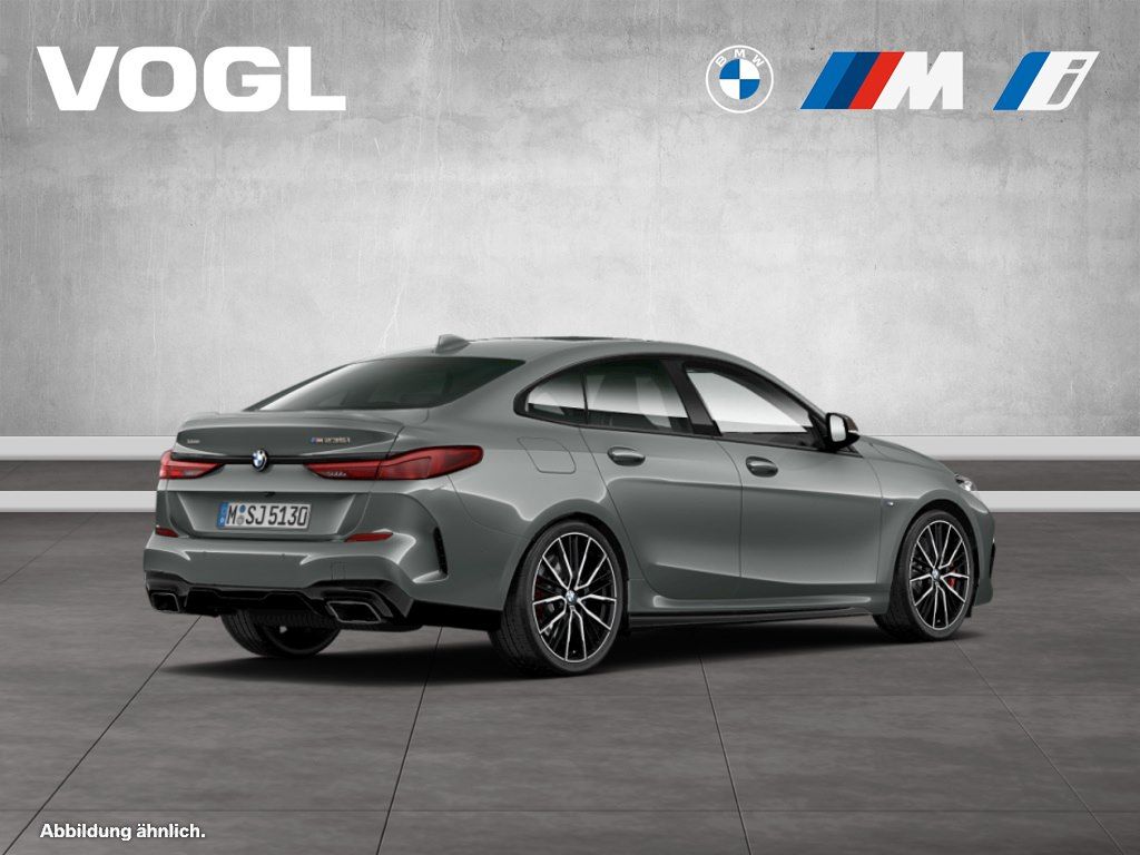 BMW M235 2025