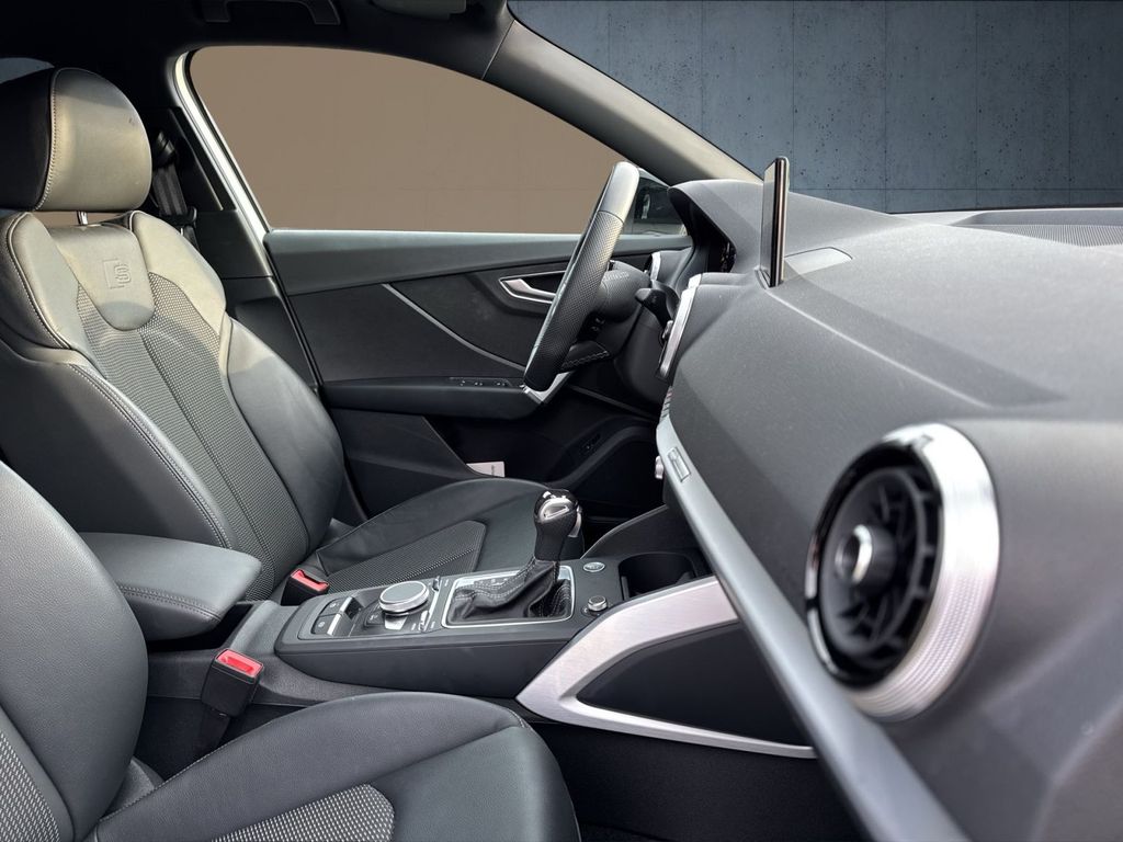 Audi Q2 2024