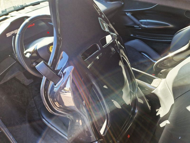 Ferrari LaFerrari 2022