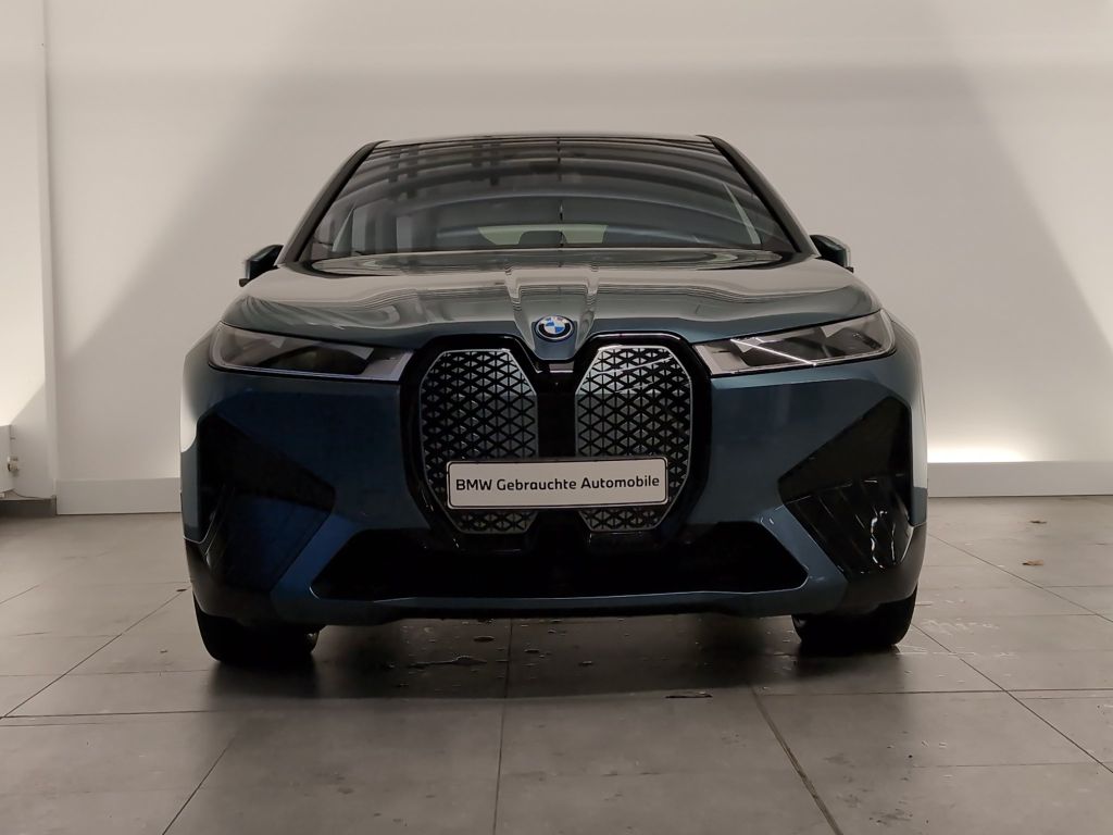 BMW iX 2022