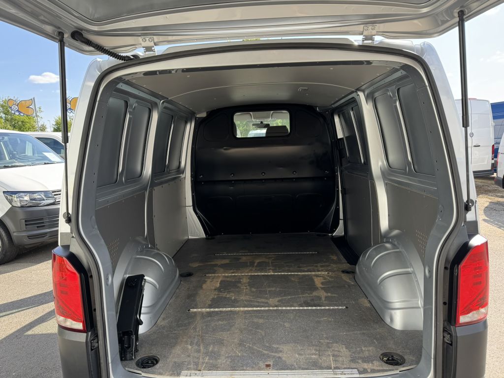 Volkswagen T6 Transporter 2022