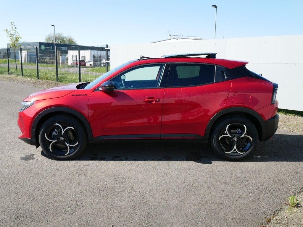 Alfa Romeo Junior 2025