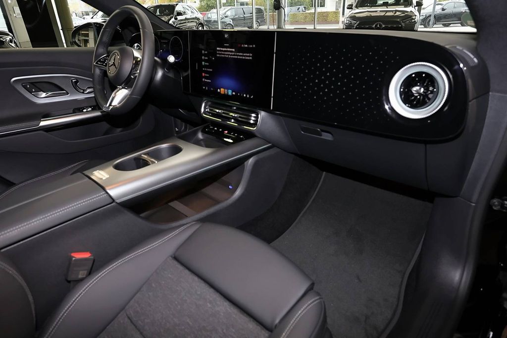 Mercedes-Benz CLA 250 2025